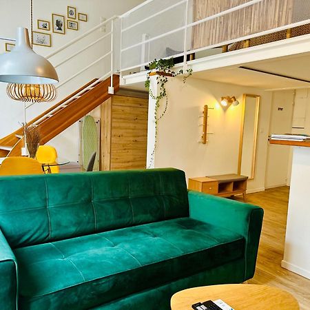 Duplex-Ceiling Height 1,9M-Free Private Parking-Self Check In !! Duplex Climatise-Hauteur Sous Plafond 1,9M-Parking Prive Gratuit-Arrivee Autonome !! Avinyon Dış mekan fotoğraf