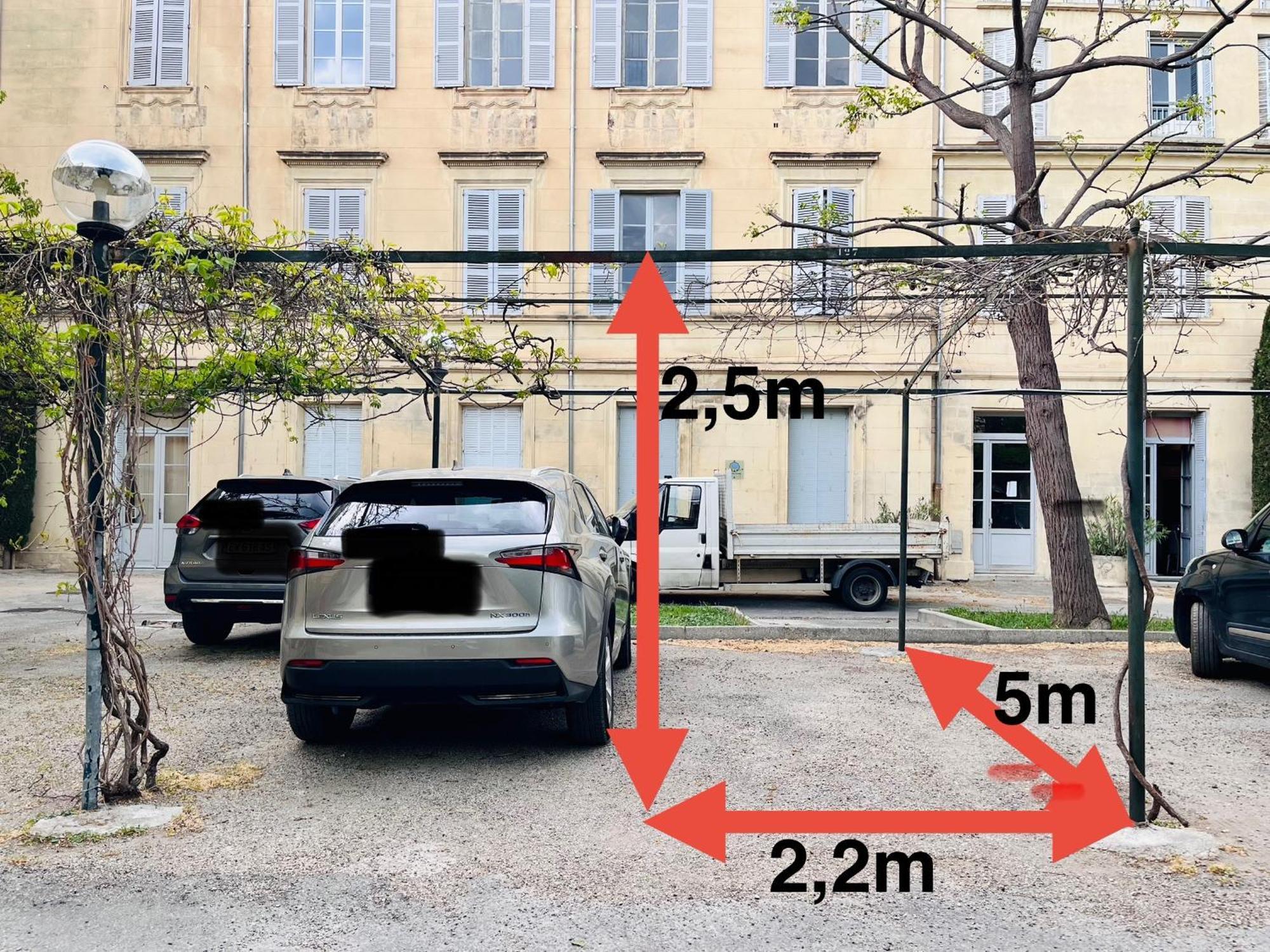 Duplex-Ceiling Height 1,9M-Free Private Parking-Self Check In !! Duplex Climatise-Hauteur Sous Plafond 1,9M-Parking Prive Gratuit-Arrivee Autonome !! Avinyon Dış mekan fotoğraf
